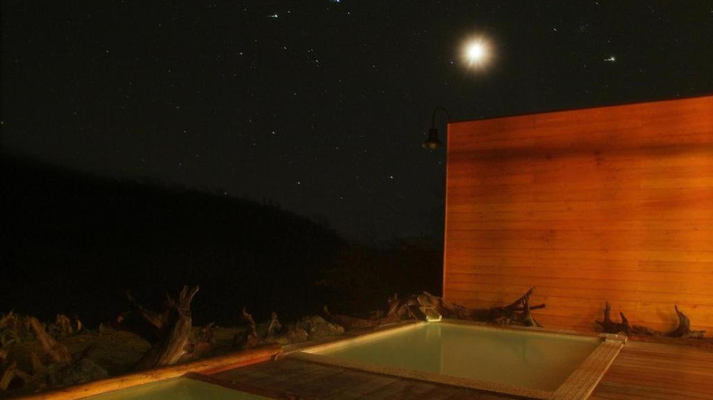 Manza Juraku All-Inclusive Hotel Tsumagoi Exterior photo