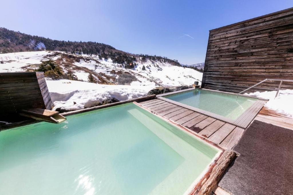 Manza Juraku All-Inclusive Hotel Tsumagoi Exterior photo