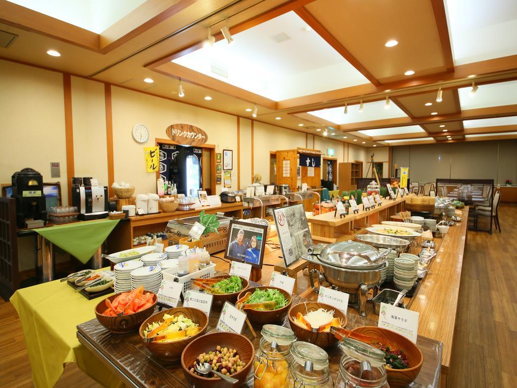 Manza Juraku All-Inclusive Hotel Tsumagoi Exterior photo